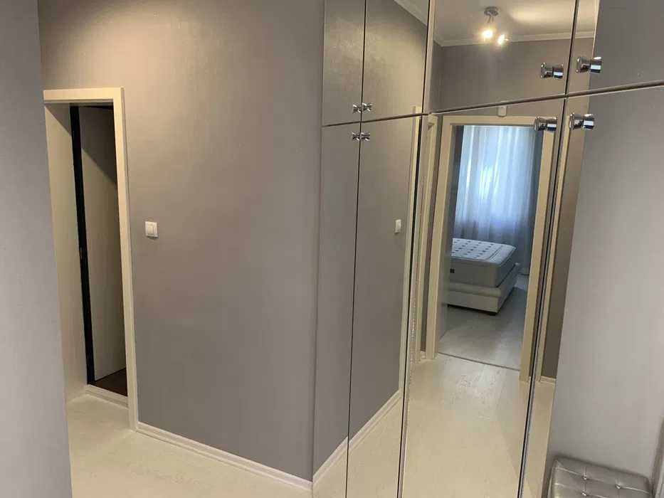 Дава се под наем Двустаен апартамент в София, Манастирски ливади - 70 кв.м за 700 € - Снимка #3