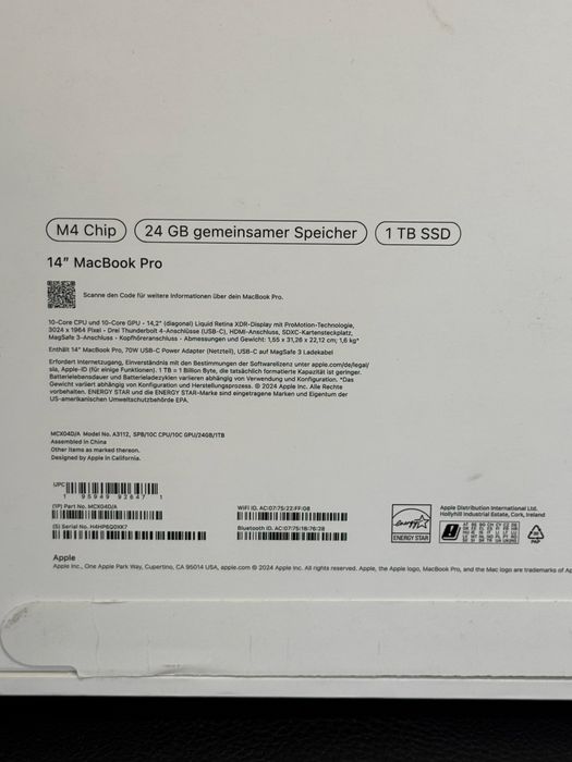 Продавам MacBook PRO M4 24 RAM 1TB SSD