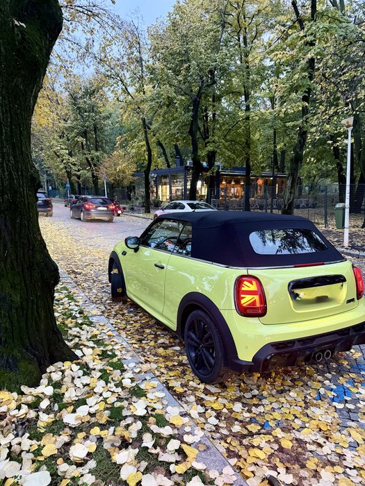 MINI Cooper S 2022 benzină, 33.924 € — imagine 2