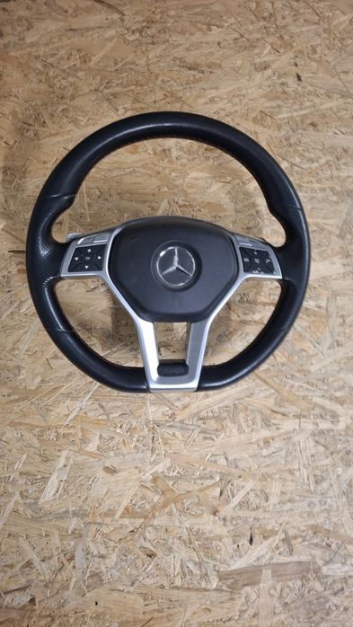Volan amg mercedes e clas, b clas, c clas, cls