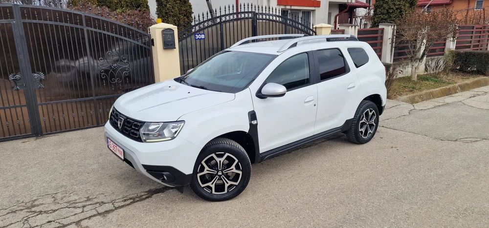 Dacia Duster 1.5 dci/model Prestige/2chei/revizii la zi+distributie /Tva deductibil