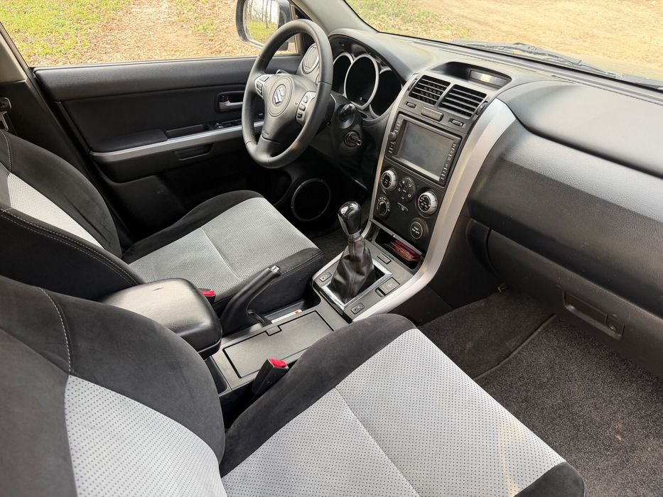 Suzuki vitara 4x4 . 2009