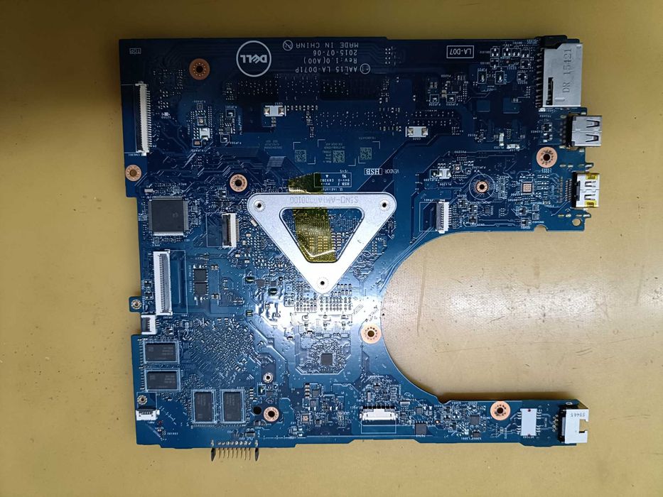 Componente interne laptop DELL INSPIRON 15 model 5559 - update 16.06