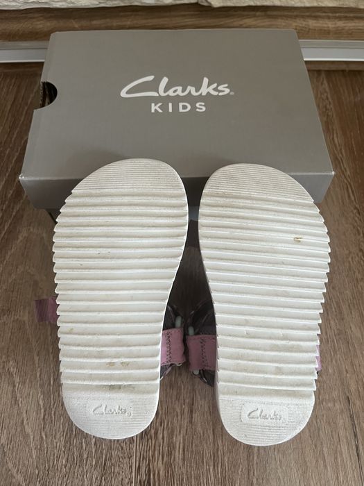 Детски сандали Clarks