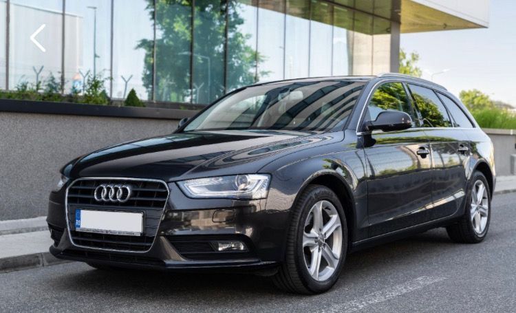 Audi A4 Arata si se prezinta perfect, masina de familie intretinuta cu grija !