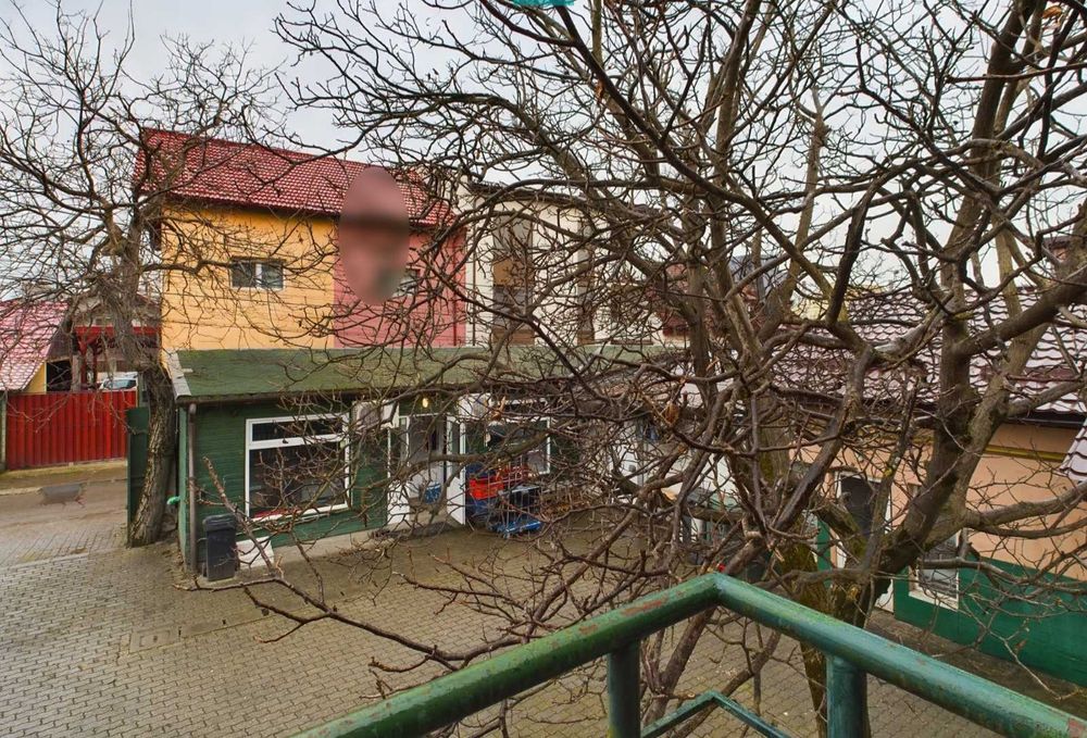 Casa si teren 406mp zona Fabric 135.500 euro direct de la proprietar