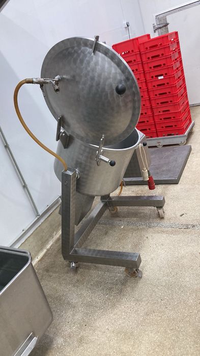 Тумблер смесител “VACONA”-150 l