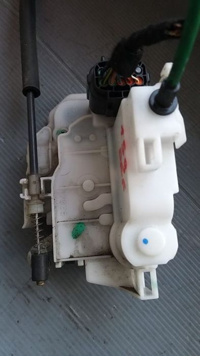 Broasca dreapta fata alfa romeo 159