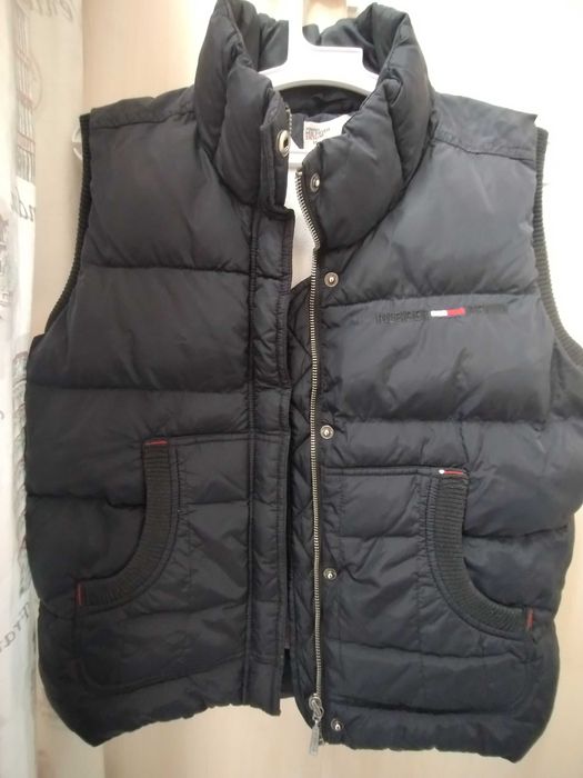 Tommy Hilfiger дамски елек М и суитшърт Tommy Hilfiger шерпа полар L