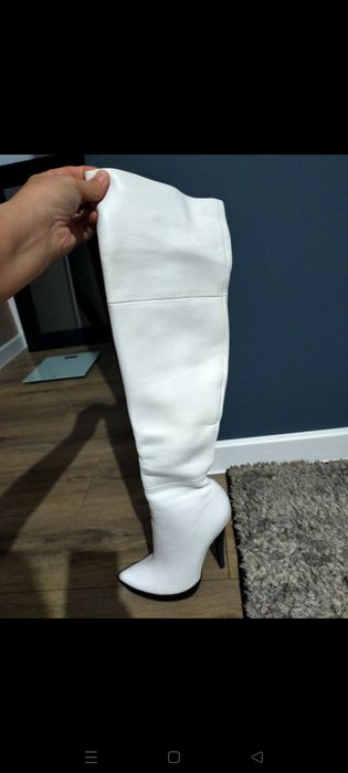 Сапоги дорогой фирмы