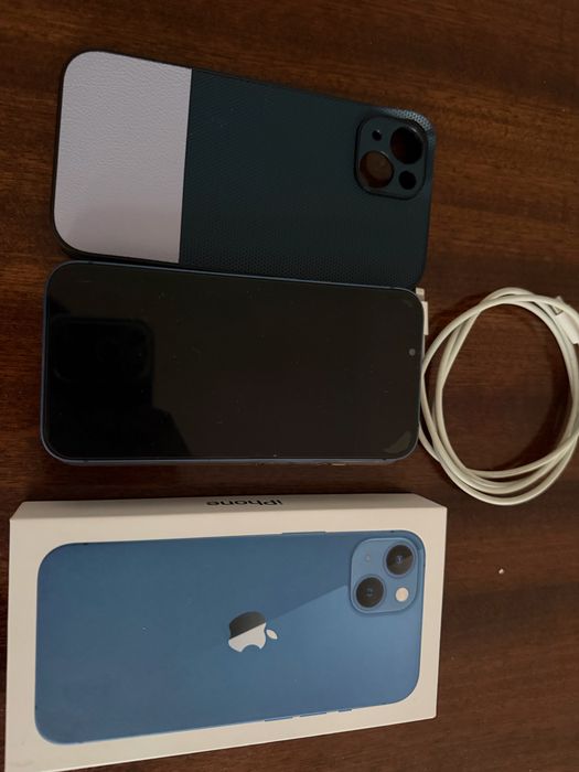 iPhone 13 хорошим состаний