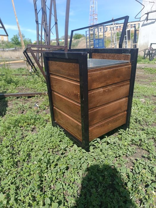 Мусорные урны,баки