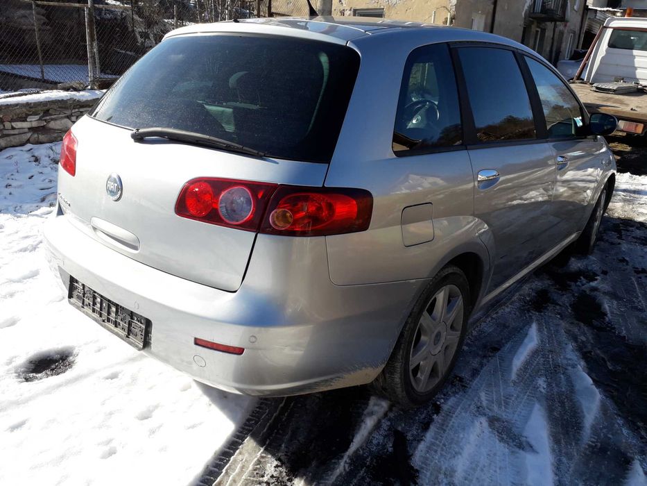 Фиат крома на части