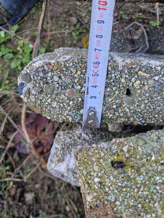 Бетонни колове 6х6