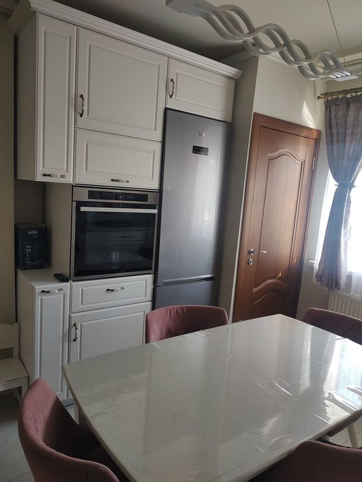 Apartament de închiriat