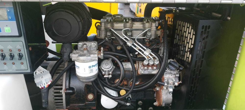 Световая мачта на двигателе Perkins