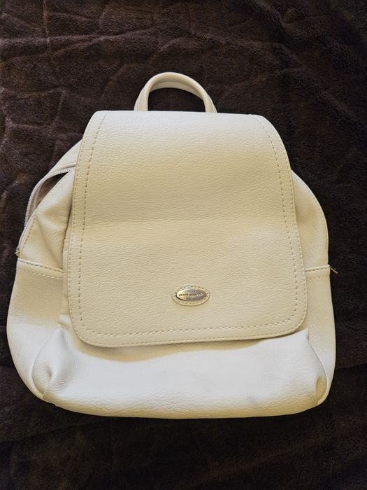 Rucsac David Jones, foarte frumos.