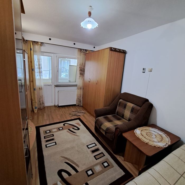 Garsoniera de inchiriat