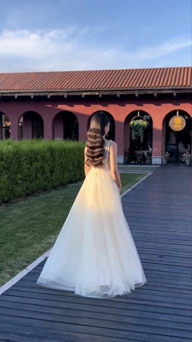 Вечернее платье