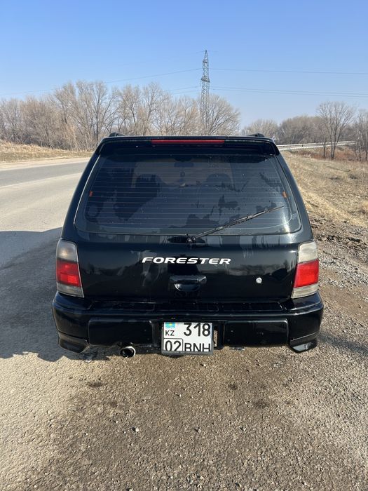 Субару форестер SF5