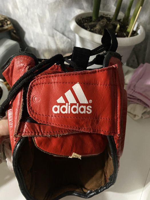 Продам шлем,карате.