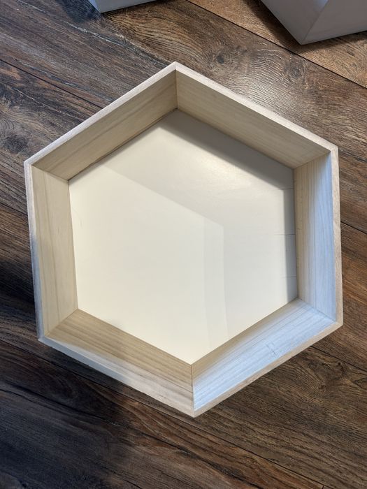 Рафтове за стена комплект от 3 шестоъгълника