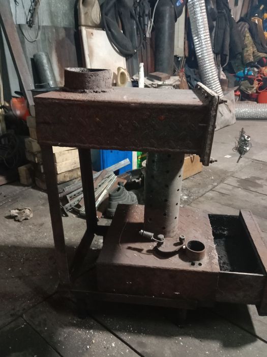 Продам печку на отработке