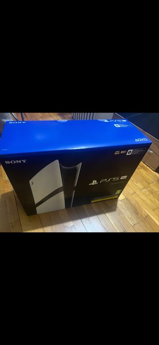 Чисто нов ps5 pro 2тб неразпечатан