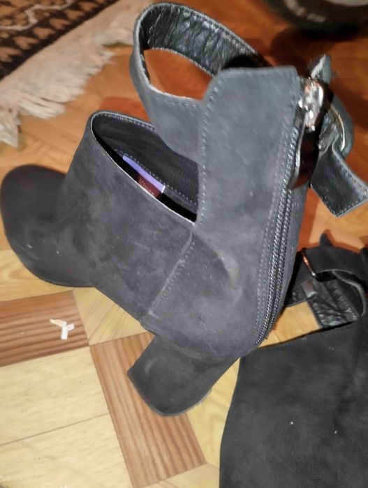 Продам обувь 38 размера