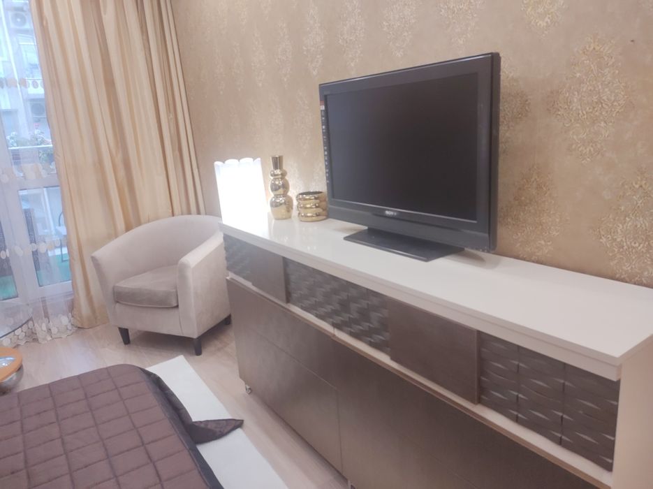 Дава се под наем Двустаен апартамент в Варна, Бриз - 85 кв.м за 612 € - Снимка #6