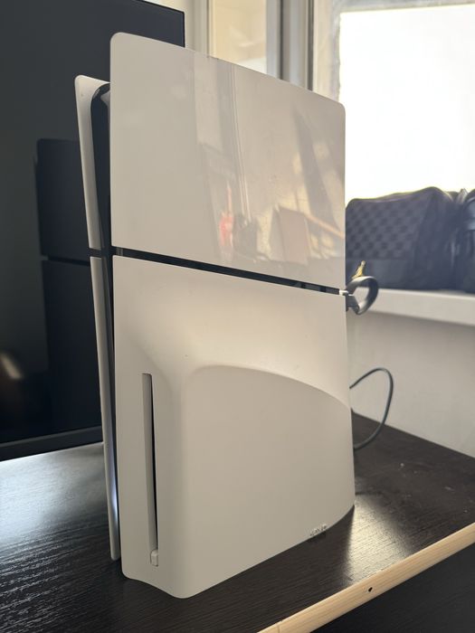 Sony Playstation 5 Slim 1tb