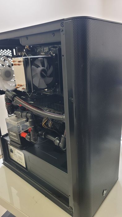 Ryzen 5 2600  Gtx 1080ti 11 gb