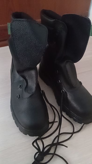 Продам летние военные берцы