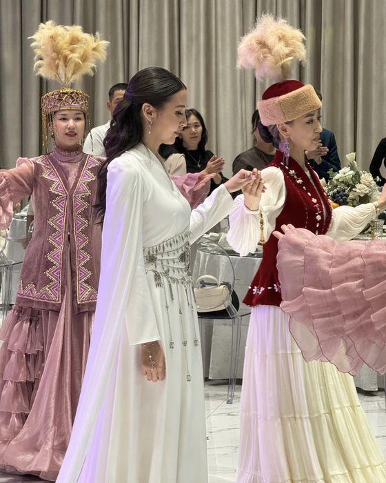 Продам платье на узату