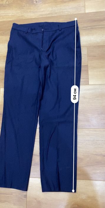 Классические синие брюки