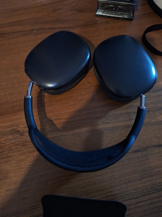 Airpods Max черный