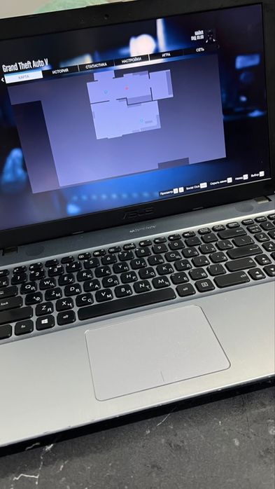 Ноутбук Asus ирговой срочно