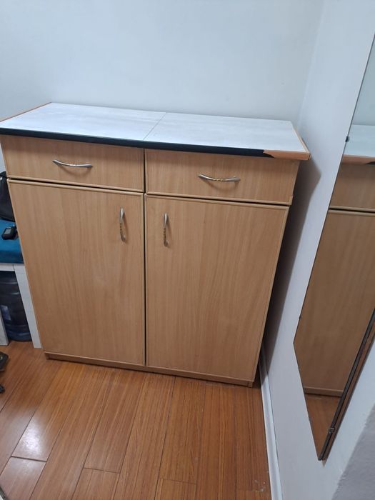 продаю всю мебель вместе с компьютером