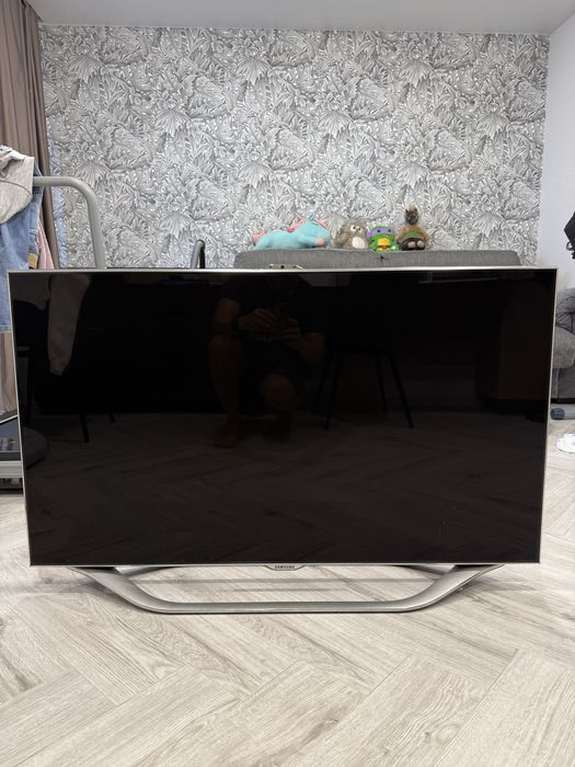 Телевизор Samsung 46 Smart TV