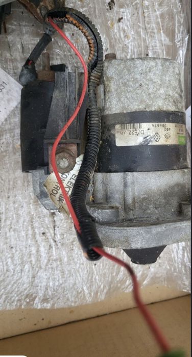 Стартер на ларгус К4М рено