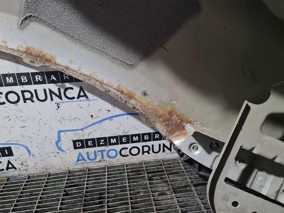 Aripa Stanga Fata Dacia Duster 2010 - 2013 4 Usi Gri (1309)