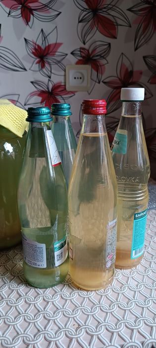 Уксус натуральный яблочный.