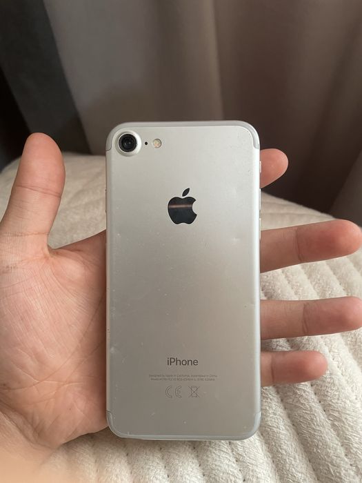 продам айфон 7 32гб