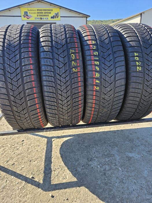 Vând anvelope iarna 245/50/19 245/50r19 PIRELLI