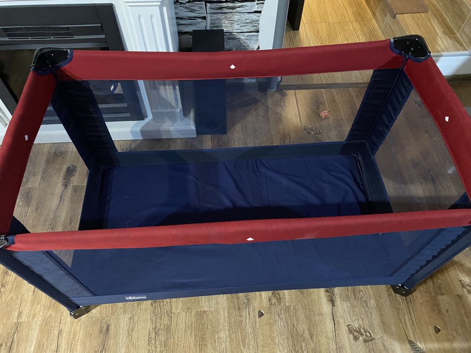 Patut bebe Chico Goodnight, pliabil, Mple Iridio