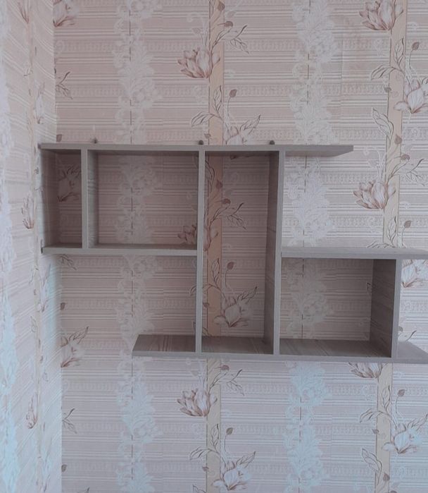 Продам полку из дерева