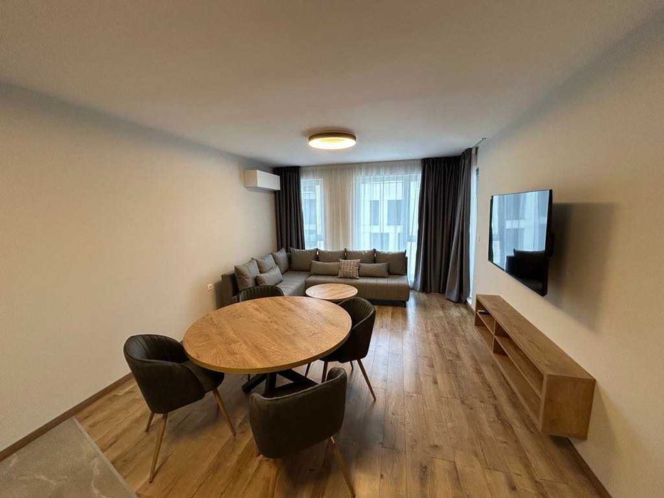 Дава се под наем Двустаен апартамент в Пловдив, Център - 75 кв.м за 510 € - Снимка #6