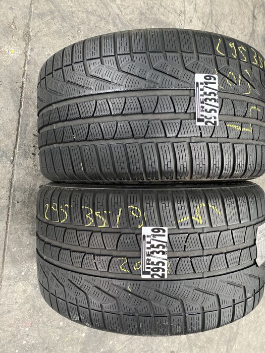 295/35/19 Pirelli
