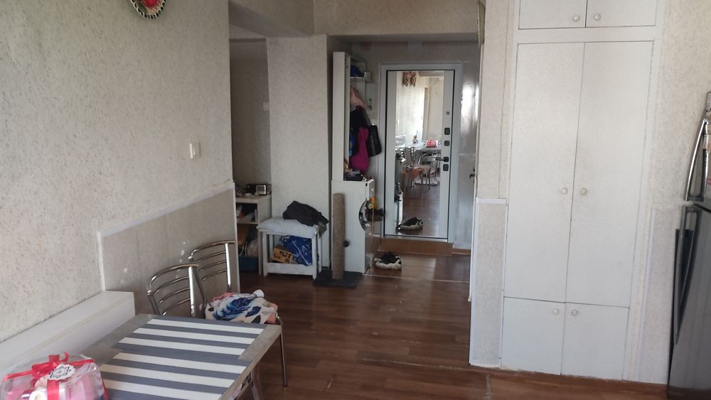 Продам квартиру на метро космонавтов