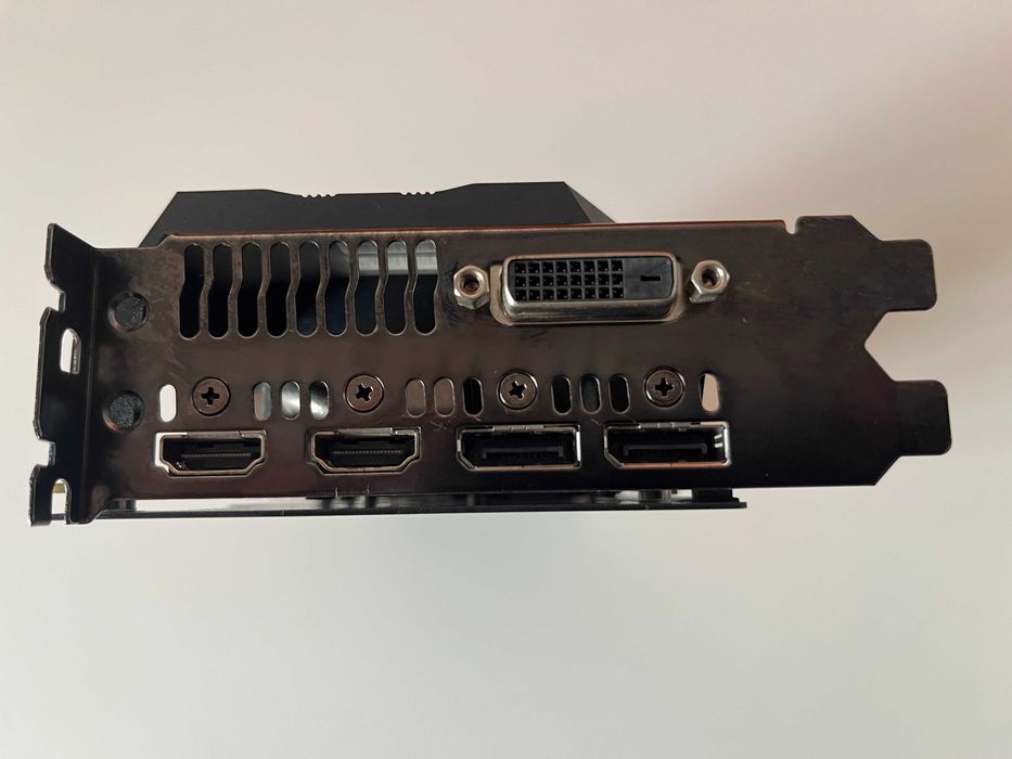 Placa Video ASUS GTX 1070 Ti 8gb 256bit